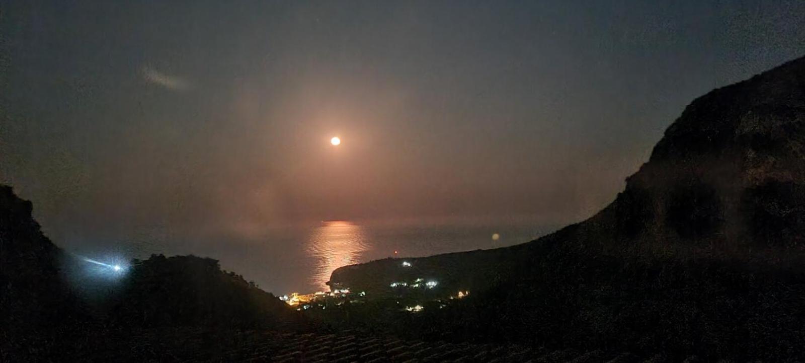 Tolis Rooms Himare Exterior foto